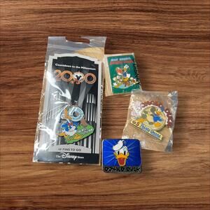 Vintage Donald Duck Lot – 3 Magnets & 1 Disney Pin 2000 Millennium Disneyana